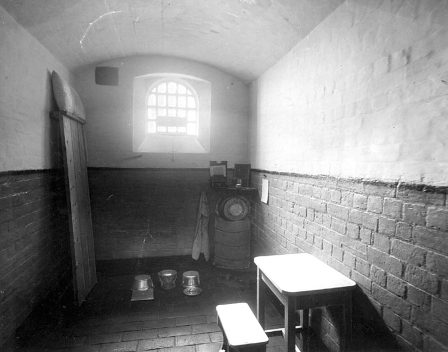 Dungeons picture black and white