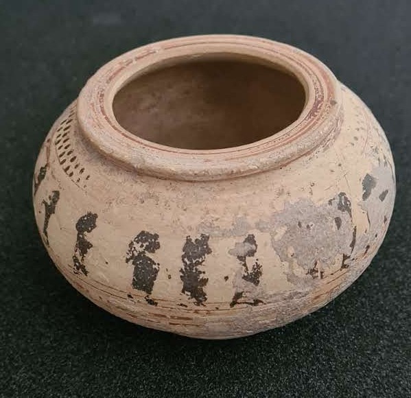 Item 5 of the Greek Loan Box